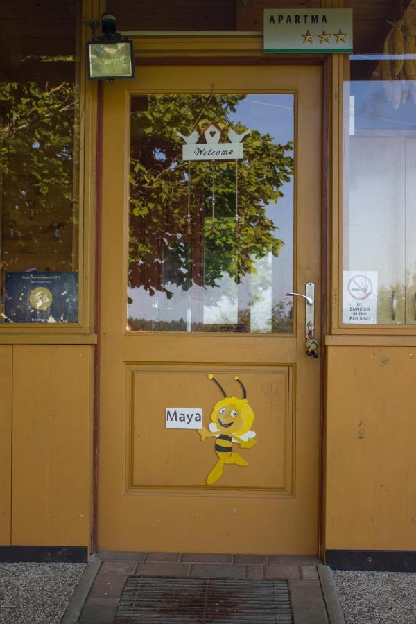 Bee House Maya Hotel Rob Екстериор снимка