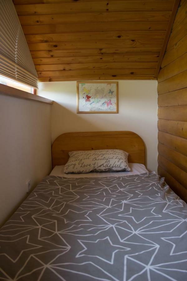 Bee House Maya Hotel Rob Екстериор снимка